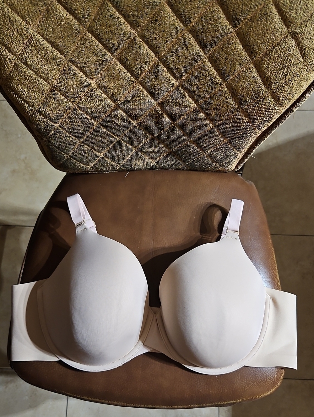 Cacique Lane Bryant Lightly Lined Full Coverage T-Shirt Underwire Cream Tan Bra